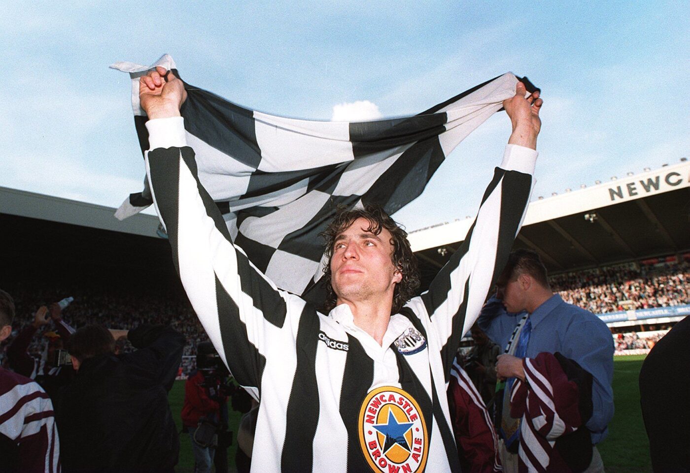 David Ginola - Huyền thoại Newcastle United