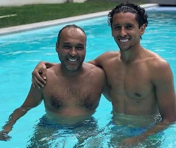 Marcos Barros Corrêa là một người cha tuyệt vời của Marquinhos.