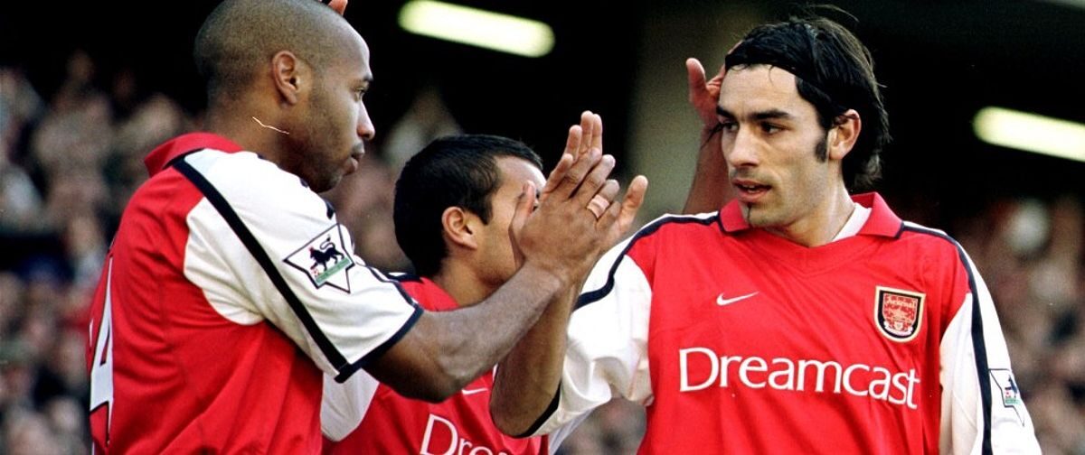 Pires và Thierry Henry